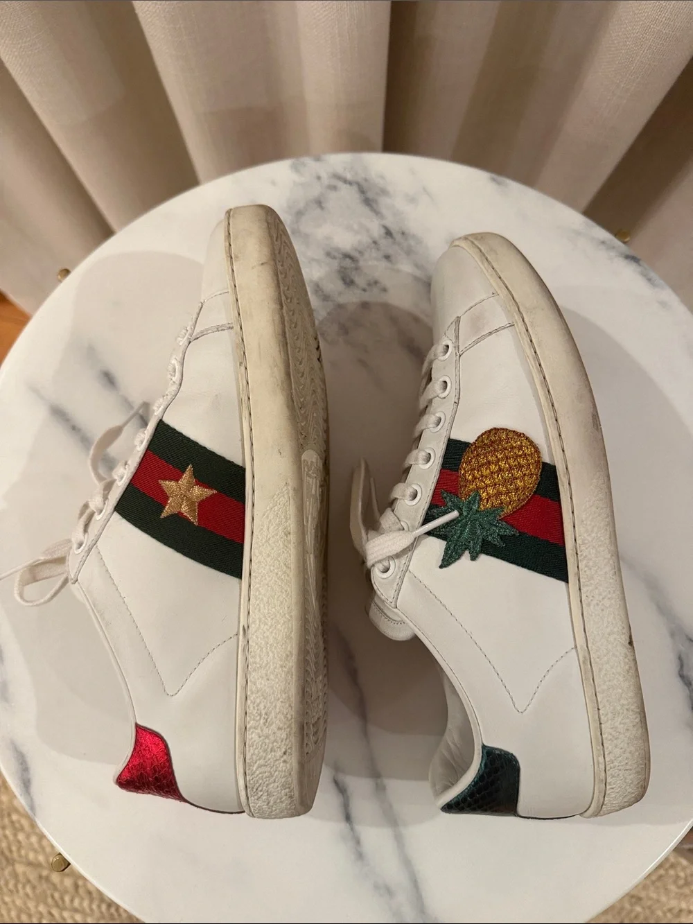 Gucci White Leather Sneakers with Ladybug and Pineapple Embroidery